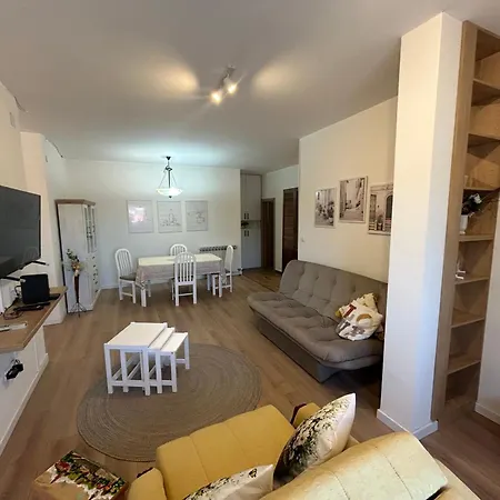 Bliss Apartments-taurunum2 아파트 *